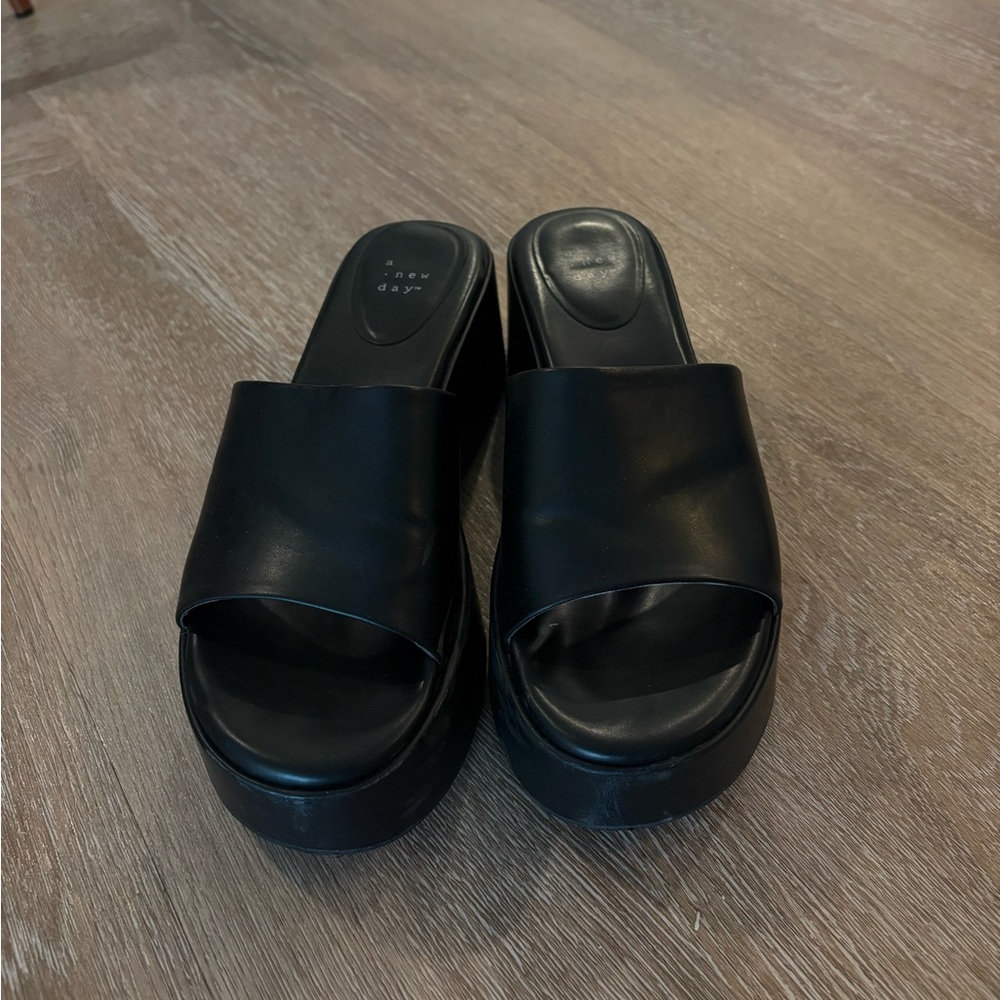 Black Platform Sandals